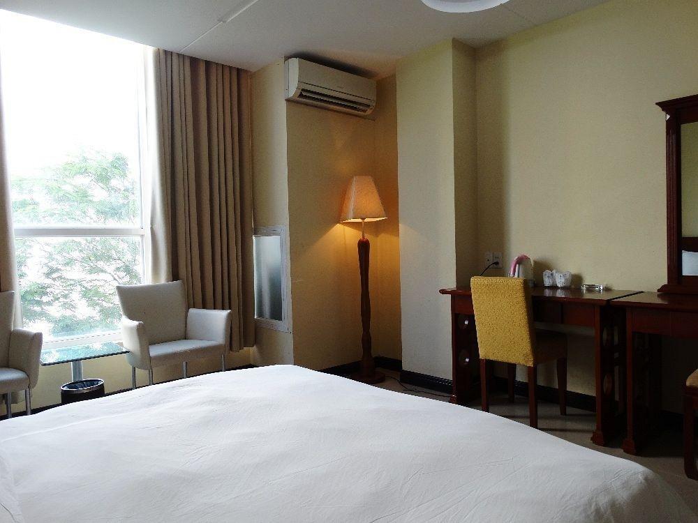 Lien Thanh Hotel Хошимин Экстерьер фото