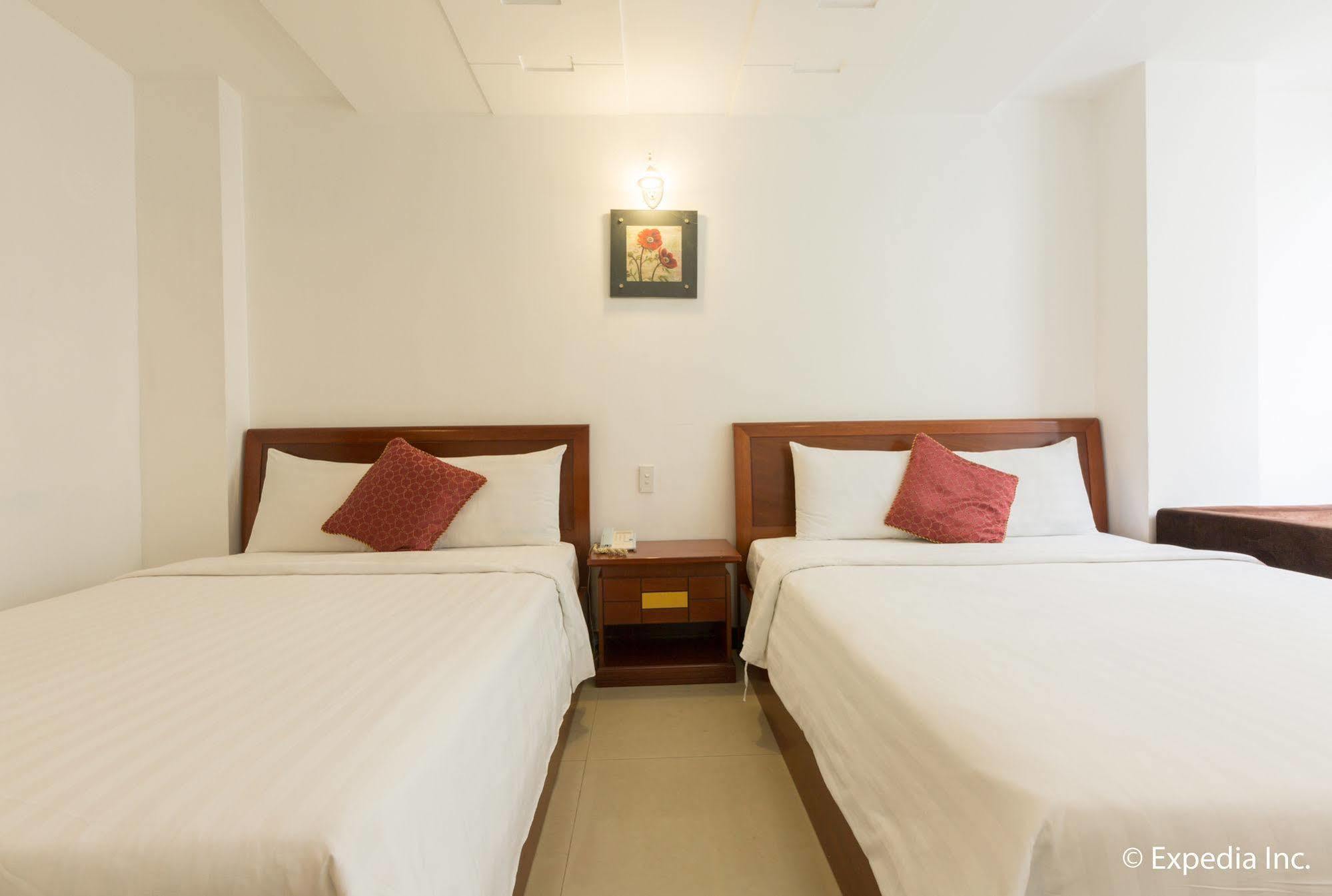 Lien Thanh Hotel Хошимин Экстерьер фото